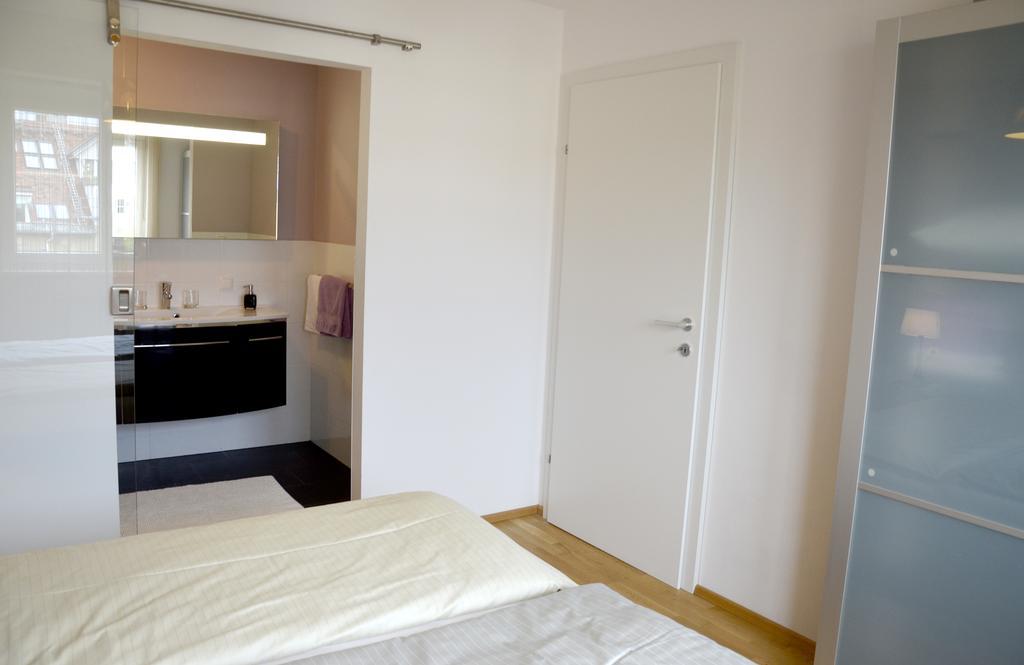 Apartment Mit Grossem Balkon Graz Bagian luar foto